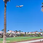 Mona Golf - South Tenerife - Aircon, Private Parking With Heated Pool 아파트