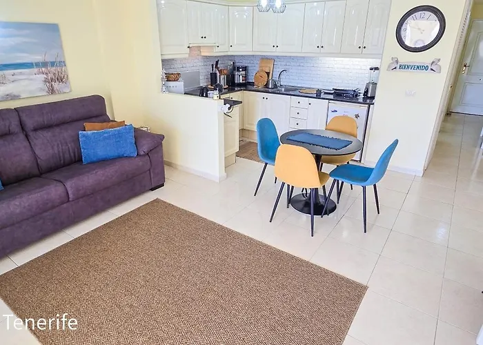 Апартаменты Mona Golf - South Tenerife - Aircon, Private Parking With Heated Pool