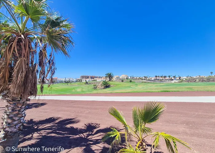 Mona Golf - South Tenerife - Aircon, Private Parking With Heated Pool Апартаменты *