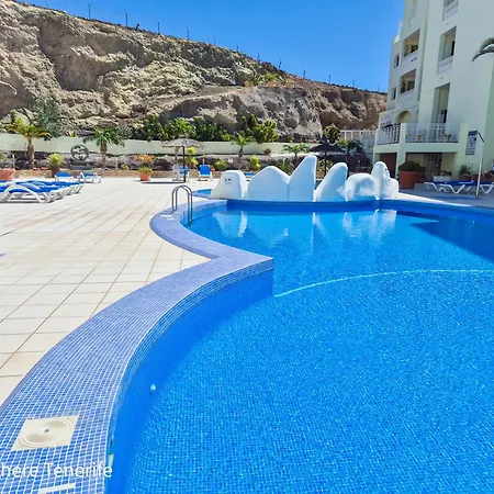 Mona Golf - South Tenerife - Aircon, Private Parking With Heated Pool Appartement