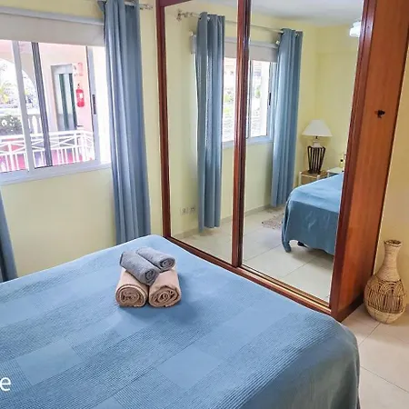 Mona Golf - South Tenerife - Aircon, Private Parking With Heated Pool Апартаменты