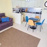 公寓 Mona Golf - South Tenerife - Aircon, Private Parking With Heated Pool