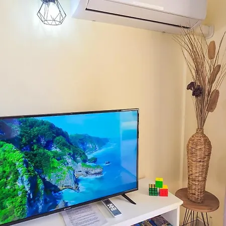 Mona Golf - South Tenerife - Aircon, Private Parking With Heated Pool